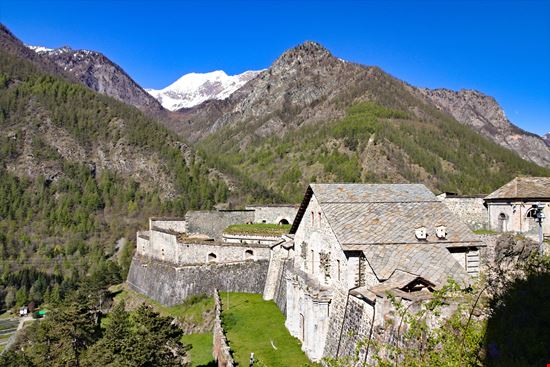 Fenestrelle Fortezza stock.adobe.com 