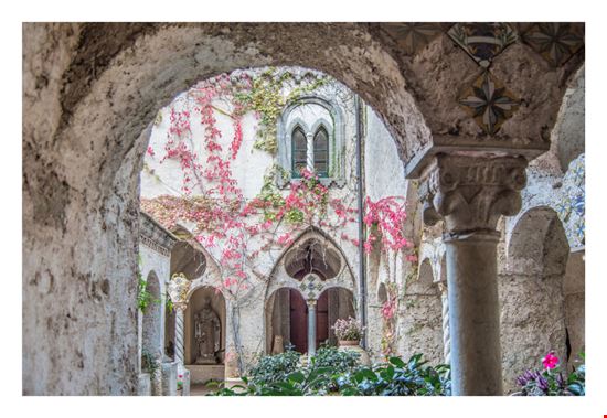 Villa Cimbrone Villa Cimbrone ilariaDV - Shutterstock.com 