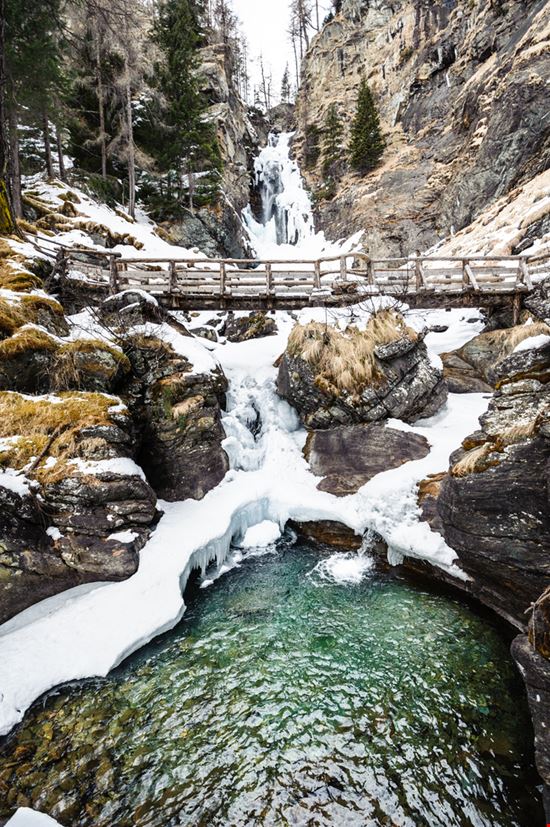 Cascate di Saent Cascate di Saent Mattia B - Shutterstock.com 