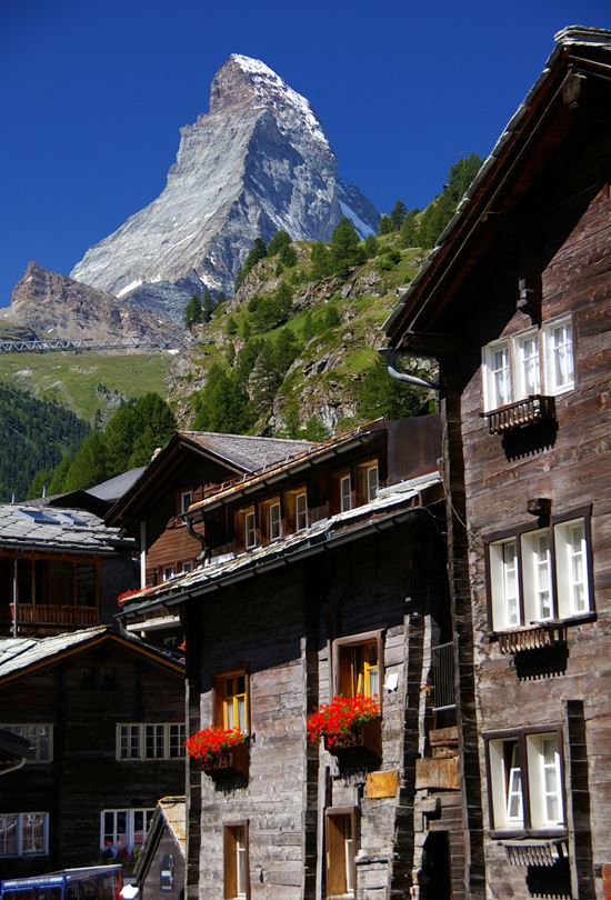 Zermatt Zermatt e il Cervino stock.adobe.com 