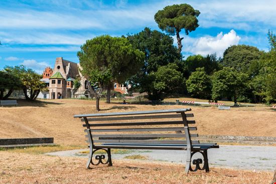 Villa Torlonia  Villa Torlonia  Enzart - Shutterstock.com Enzart