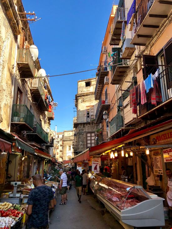 Palermo Vuccirìa baileyc1 / Shutterstock.com 