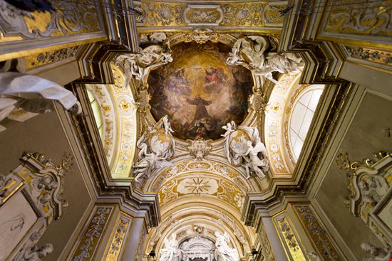 Basilica di Sant'Apollinare Nuovo Basilica di Sant'Apollinare Nuovo ribeiroantonio / Shutterstock.com 