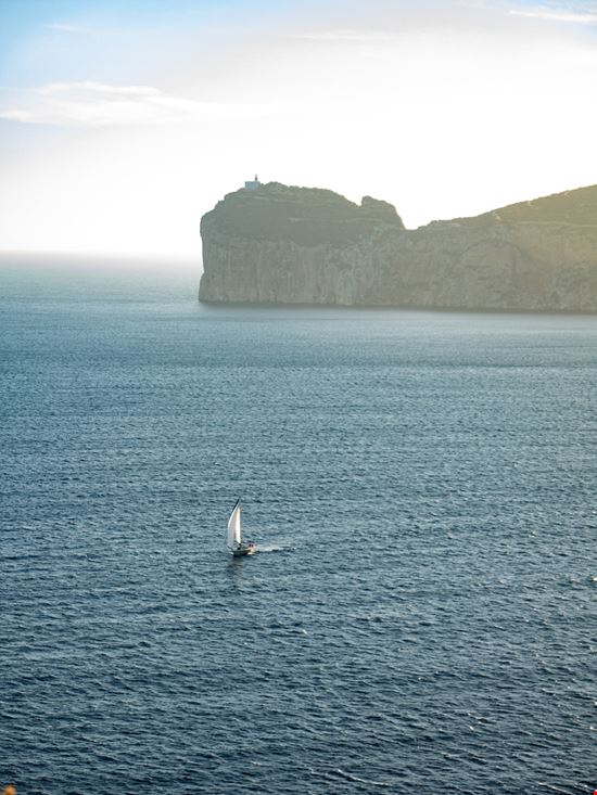 Capo Caccia Alghero frames71 - Shutterstock.com 