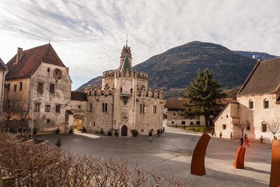Abbazia di Novacella La grande bellezza dell'Abbazia di Novacella gab90 / Shutterstock.com 
