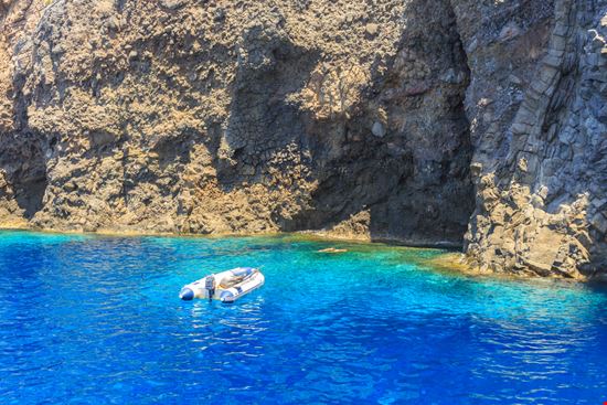 Isola di Filicudi Isola di Filicudi Giamka - Shutterstock.com 