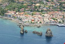 Aci Trezza