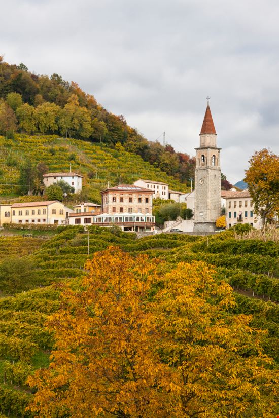 Rolle  Rolle  Maurizio Sartoretto - Shutterstock.com 