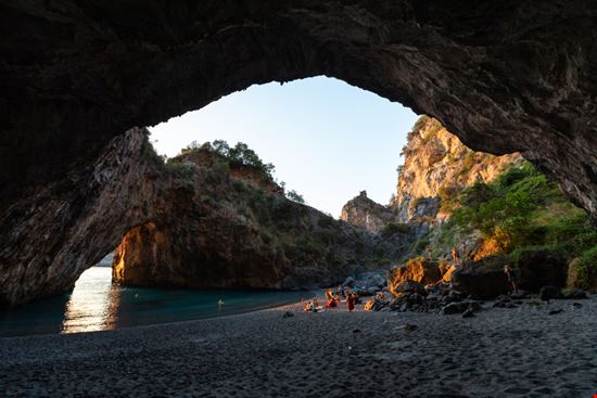 Spiaggia dell'Arcomagno Spiaggia dell'Arcomagno Giuma / Shutterstock.com 
