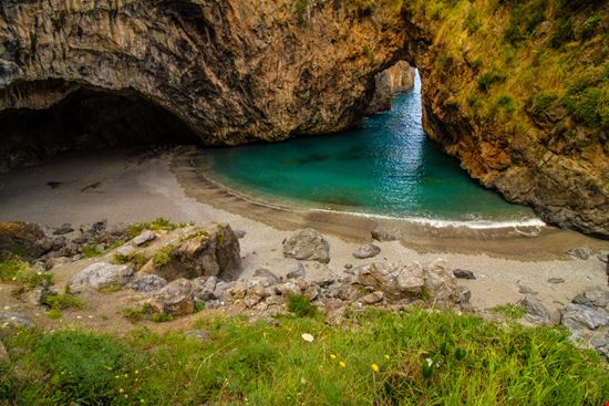 Spiaggia dell'Arcomagno Spiaggia dell'Arcomagno Mariana Feltrin Filippini - Shutterstock.com 