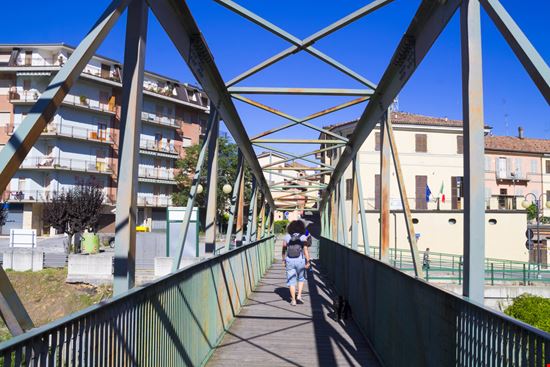 Ceva Ceva Emena / Shutterstock.com 
