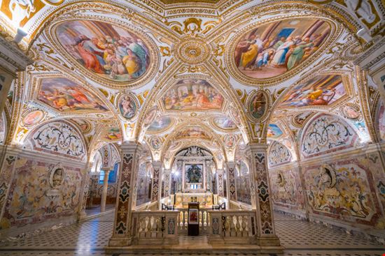 Duomo Duomo Stefano_Valeri / Shutterstock.com 