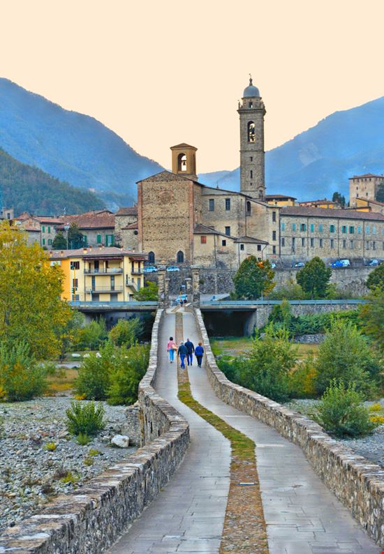 Bobbio Ponte Gobbo poludziber - Shutterstock.com 