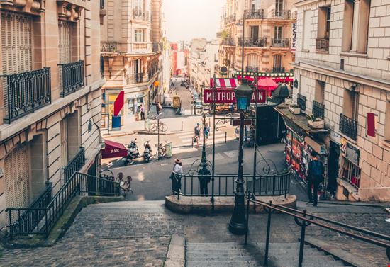 Montmartre Paris Catarina Belova - Shutterstock.com 