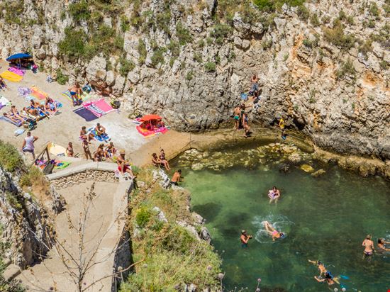 Santa Maria di Leuca Fiordo del Ciolo Diego Fiore / Shutterstock.com 