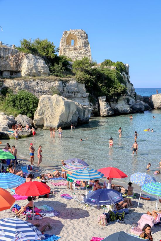 Torre dell'Orso Baia di Torre dell’Orso Massimo Todaro / Shutterstock.com 