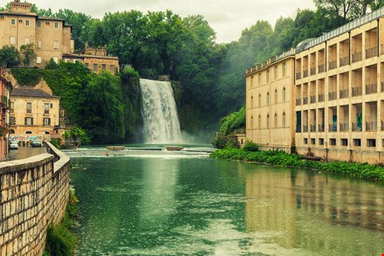 Isola del Liri Isola del Liri carlo deviti - Shutterstock.com 