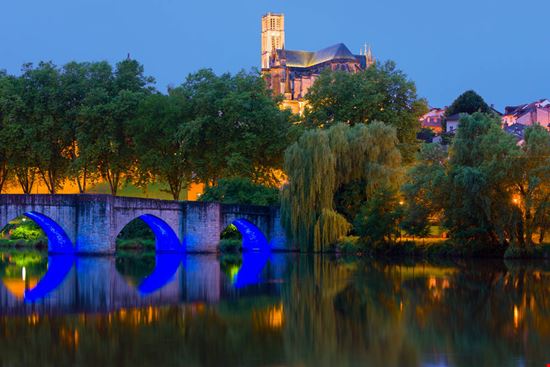 Limoges Limoges SergiyN - Shutterstock.com 