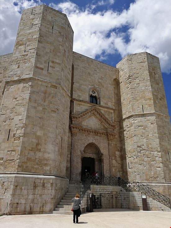 Castel del Monte La fortezza ottagonale Lucamato / Shutterstock.com 