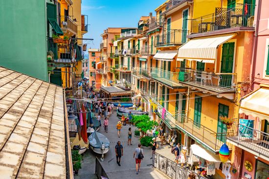 Manarola Il borgo sul mare delle Cinque Terre Bruno - Na Proa da Vida / Shutterstock.com 
