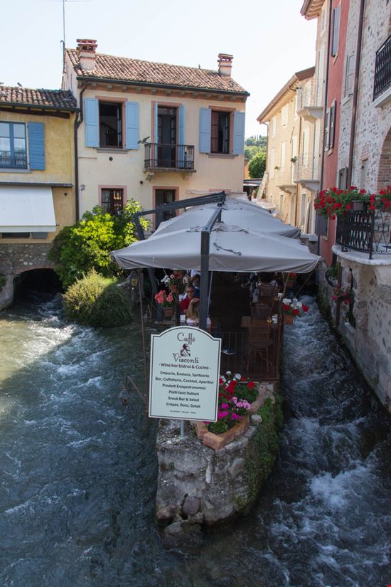 Borghetto Il borgo gioiello sulle acque del Mincio Daria Trefilova / Shutterstock.com 