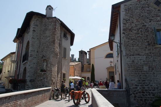 Borghetto Il borgo gioiello sulle acque del Mincio Daria Trefilova / Shutterstock.com 