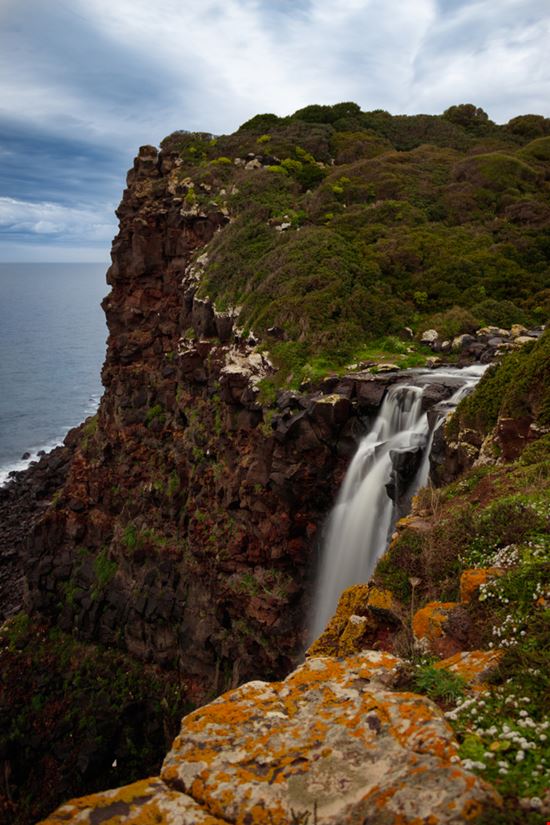 Capo Nieddu La cascata Simone Carpentiero - Shutterstock.com 