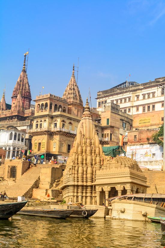 Varanasi Varanasi Sumit.Kumar.99 / Shutterstock.com 