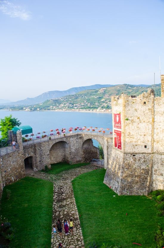 Agropoli Agropoli trabantos / Shutterstock.com 
