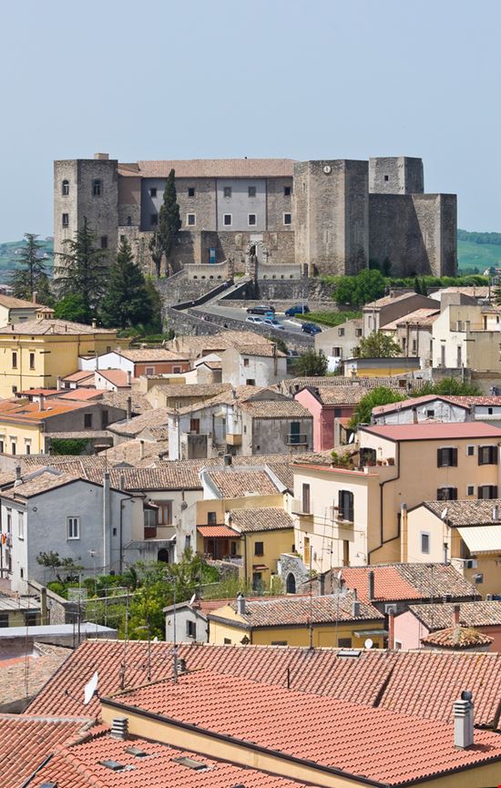 Castello  Castello  Mi.Ti. - Shutterstock.com 