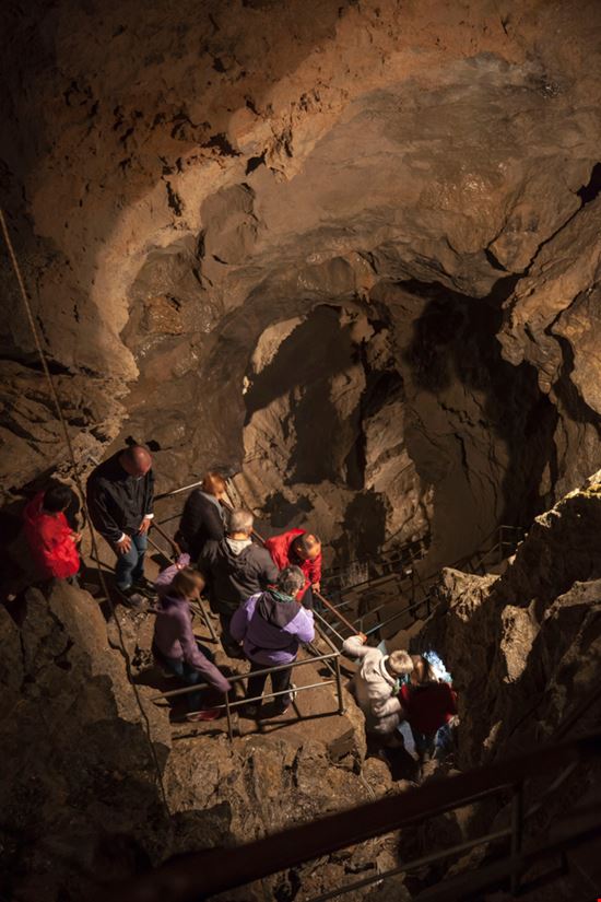 Grotta del Vento Grotta del Vento stefano cellai - Shutterstock.com 
