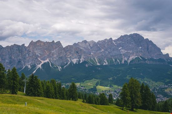 Cortina d'Ampezzo monte Cristallo Sergey Nemirovsky - Shutterstock.com 