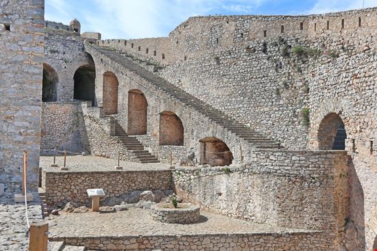 Nafplio La Fortezza delle Palamidi photo stella / Shutterstock.com 