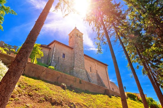 Santuario di Monte Castello Santuario di Monte Castello xbrchx - Shutterstock.com 