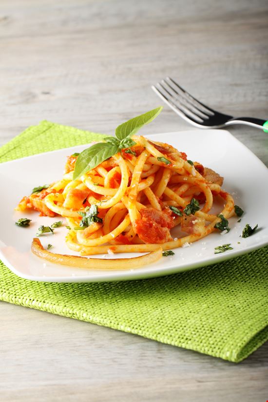 Amatriciana Amatriciana lorenzo_graph - Shutterstock.com 