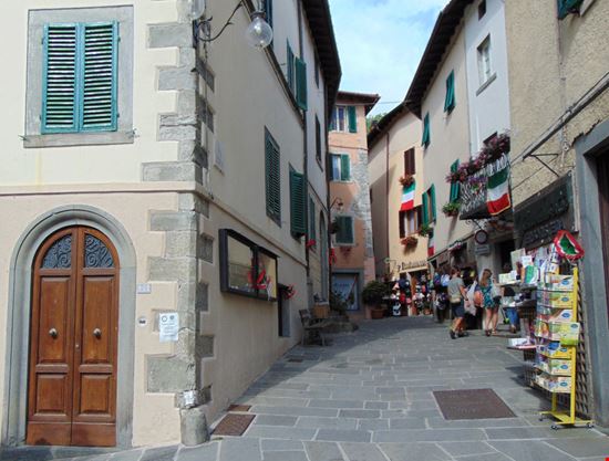 Cutigliano Centro storico lissa.77 / Shutterstock.com 