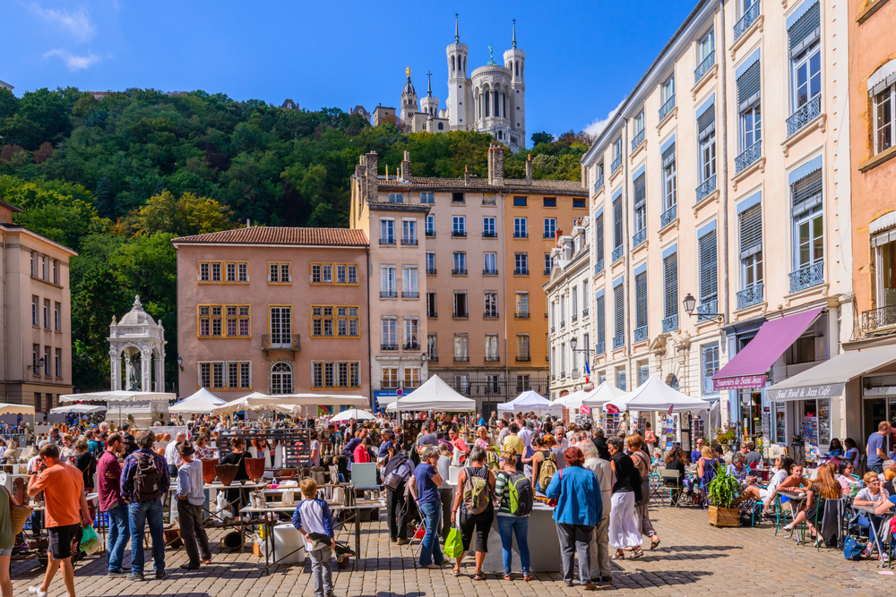 Lione
