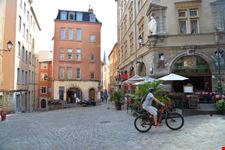 Lione