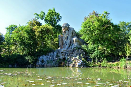 Villa Demidoff Villa Demidoff Simona Bottone - Shutterstock.com 