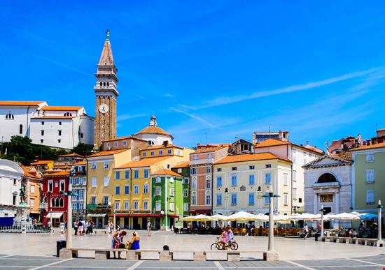 Pirano Pirano Littleaom / Shutterstock.com 