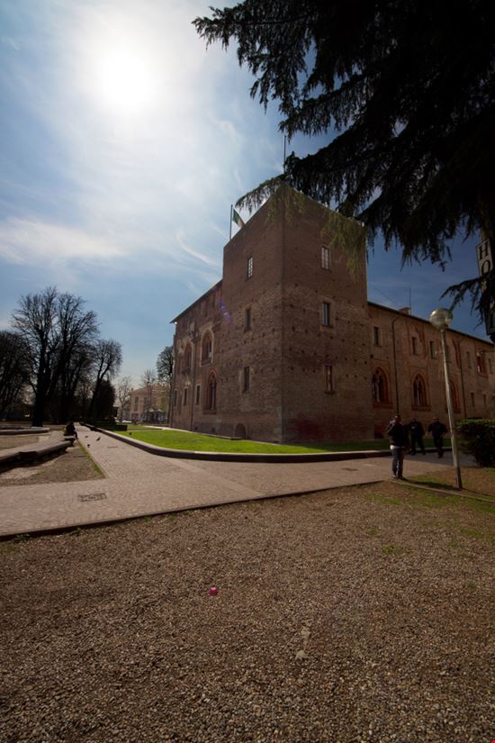 Abbiategrasso Il Castello davidephotonature / Shutterstock.com 