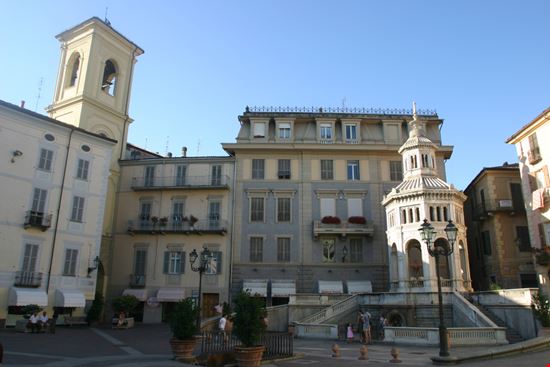 La Bollente Viste sulla fontana stefano cellai / Shutterstock.com 
