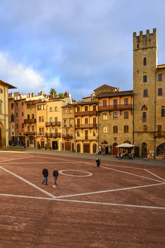 Arezzo Arezzo ValerioMei / Shutterstock.com 