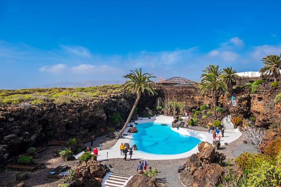 Lanzarote Jameos de Agua Orietta Gaspari / Shutterstock.com 