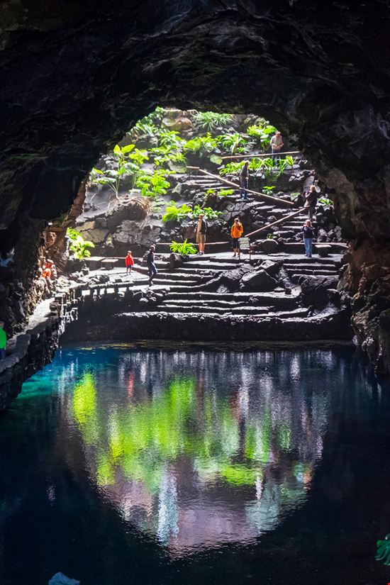 Lanzarote Jameos de Agua Orietta Gaspari / Shutterstock.com 