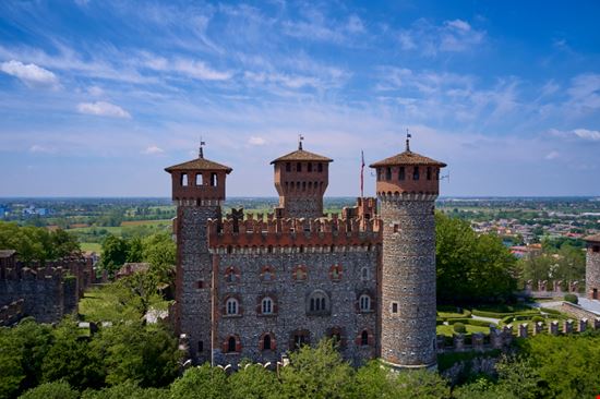 Montichiari Castello Bonoris Andrea Berg - Shutterstock.com 