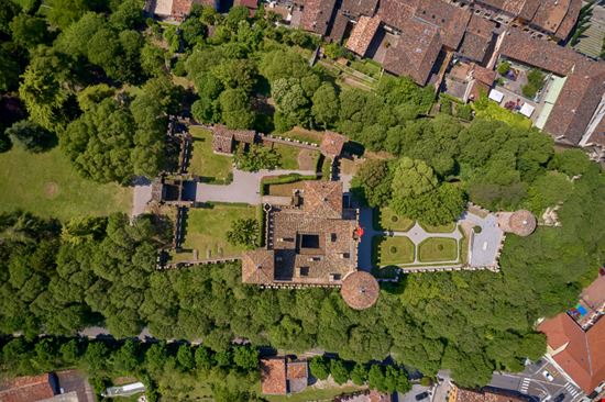 Montichiari Castello Bonoris Andrea Berg - Shutterstock.com 