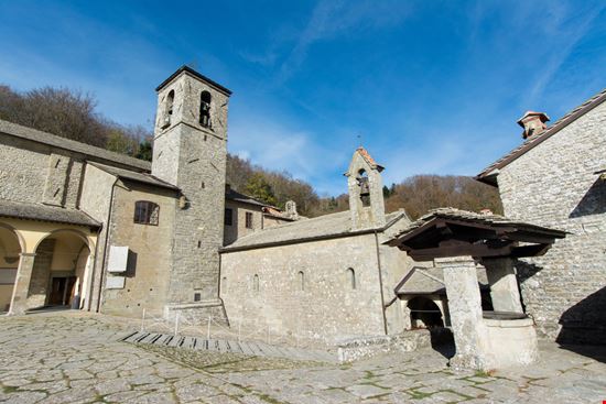 Santuario della Verna Santuario della Verna Lucky Team Studio - Shutterstock.com 