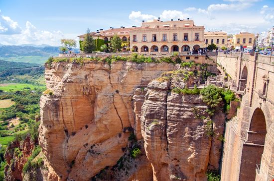 Ronda La città sospesa nel sud della Spagna stock.adobe.com 