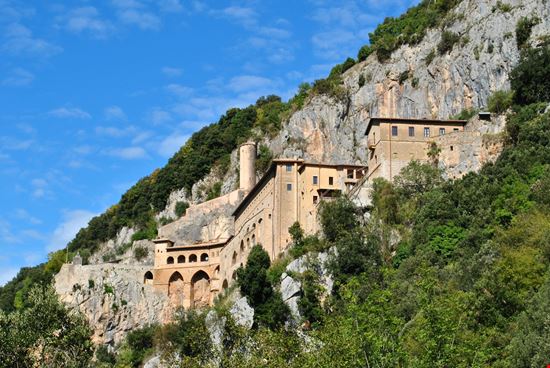 Subiaco Monastero di San Benedetto Sacro Speco stock.adobe.com 